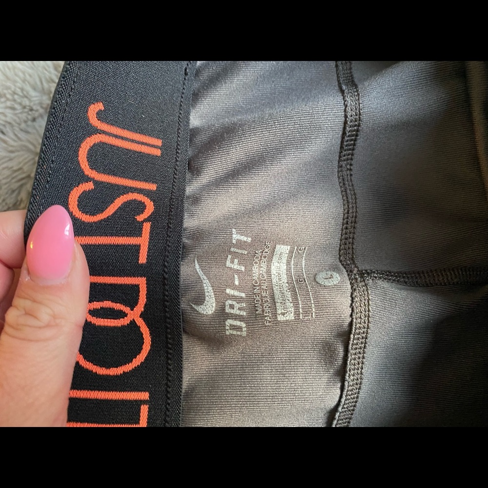 Nike capris